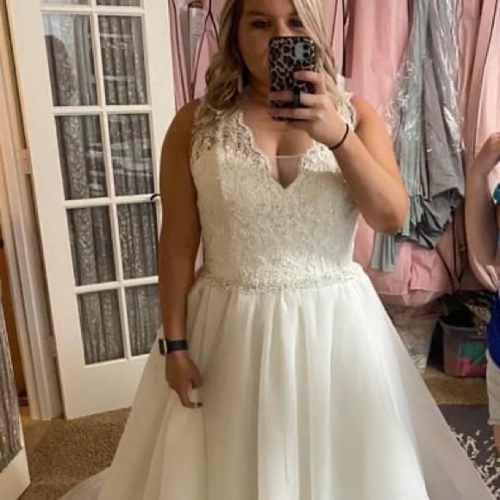 White wedding dress